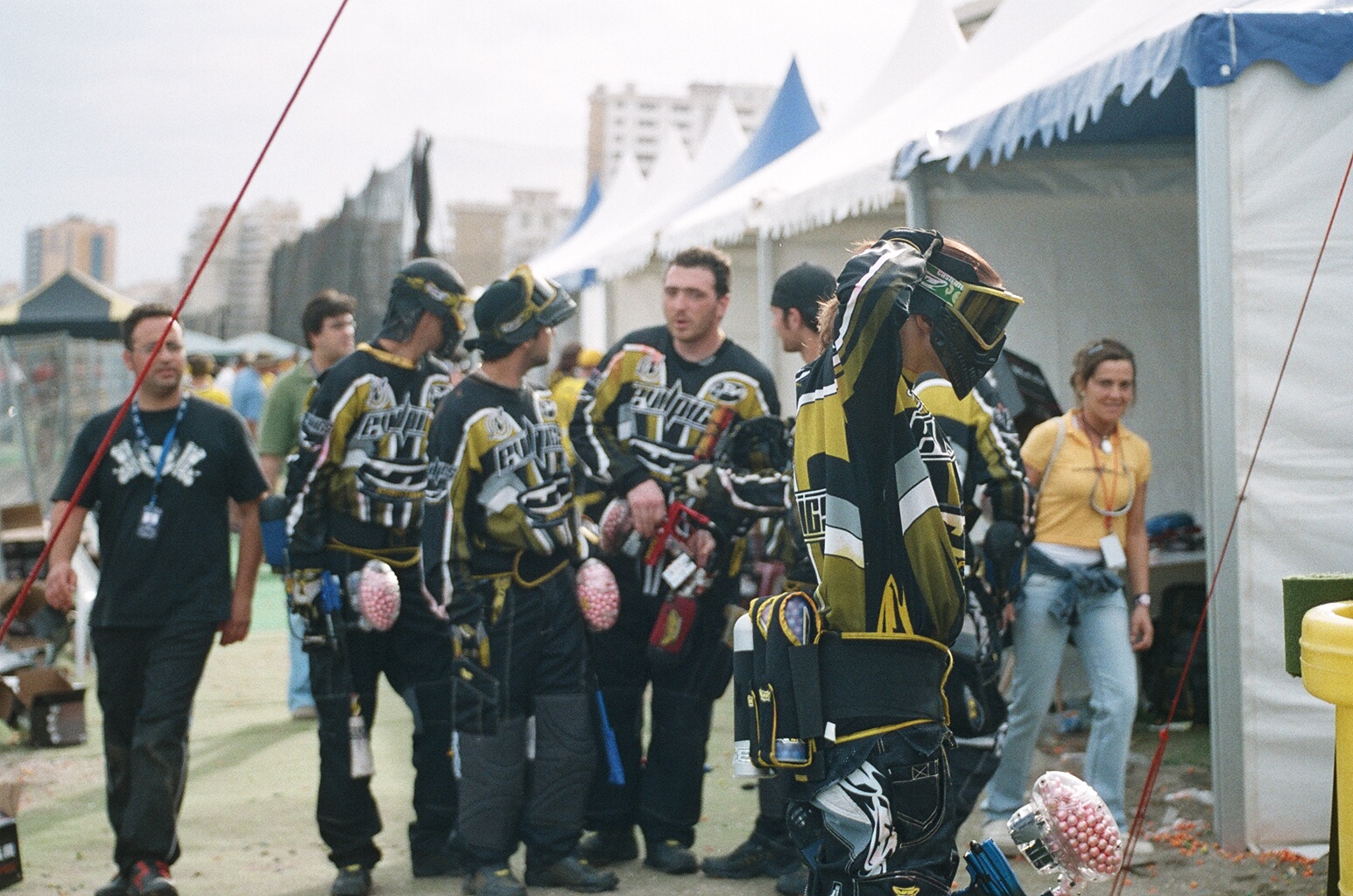 Fotografía MB 20019 en el álbum Malaga Beach 2004